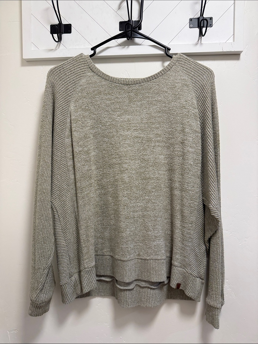 Ripcurl Cozy Lightweight Knit Sweater in Light Sage
